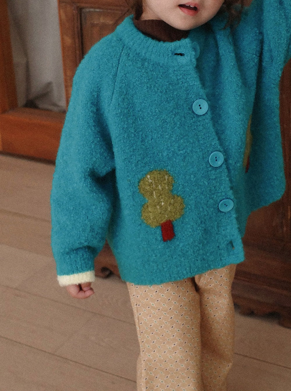 [PRE-ORDER] Apple Tree Sweater Cardigan