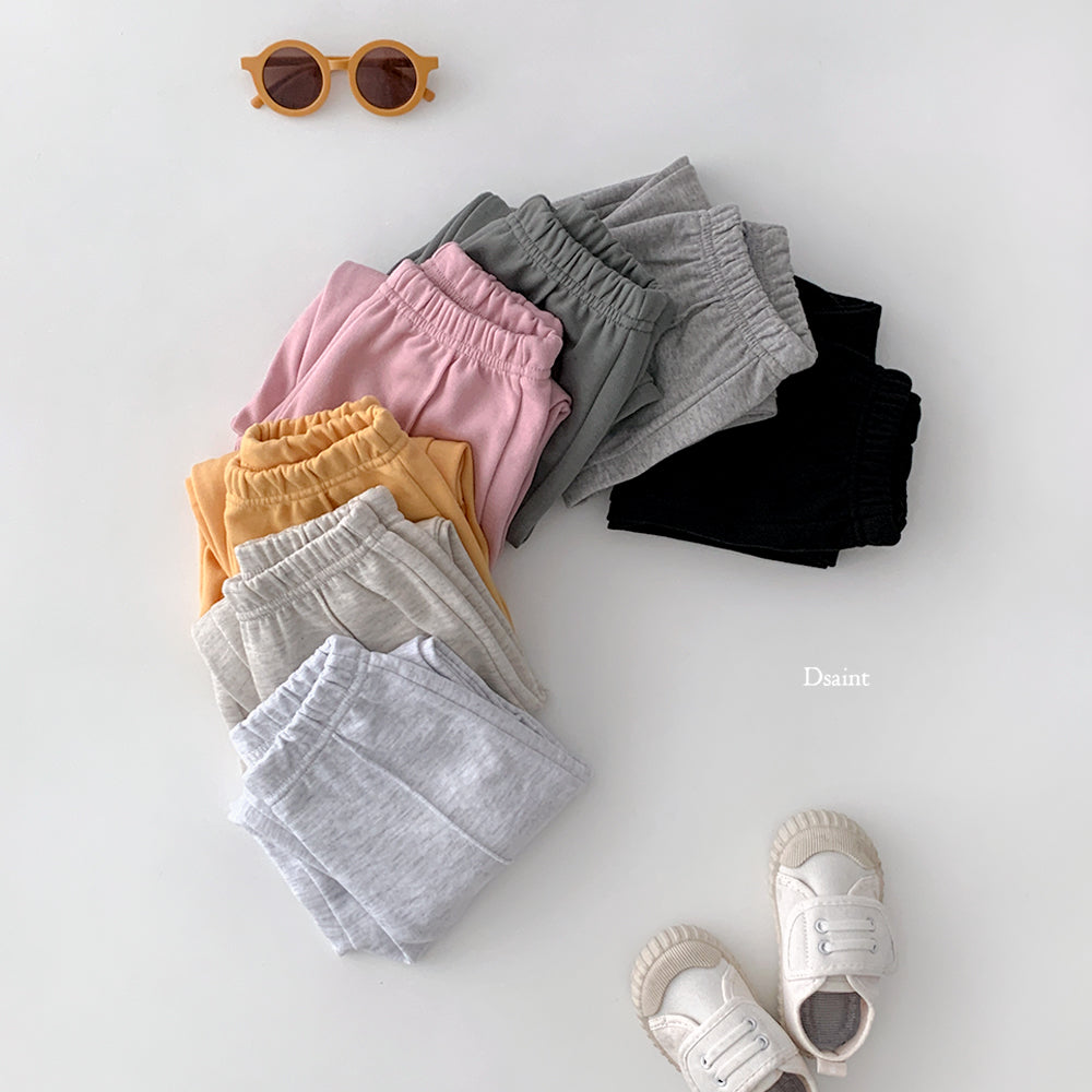 [PRE-ORDER] Everyday Pin-Tuck Pants
