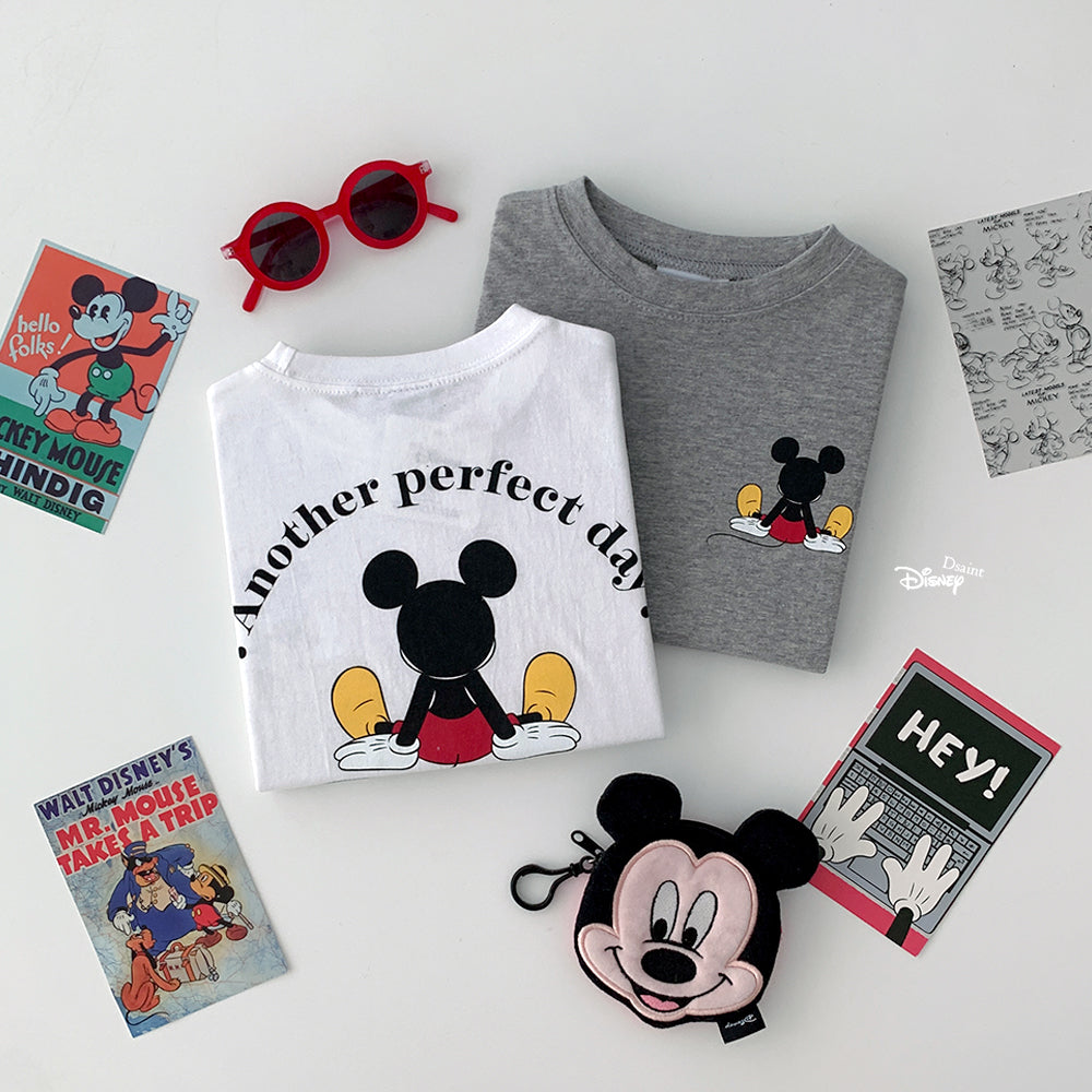 [PRE-ORDER] Behind T-Shirts