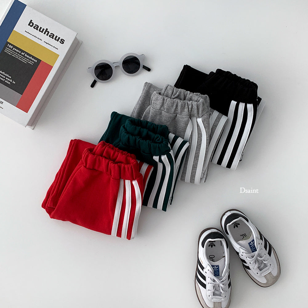 [PRE-ORDER] Three Pants