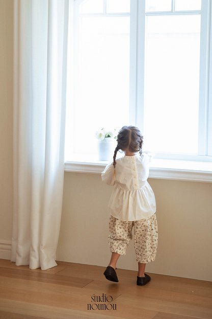 [PRE-ORDER] Round Floral Pants