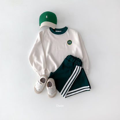 [PRE-ORDER] Super Hit Sweatshirts