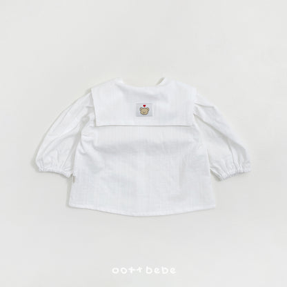 Airy Collar Blouse