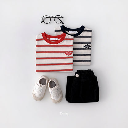 [PRE-ORDER] Cats Stripe T-Shirts