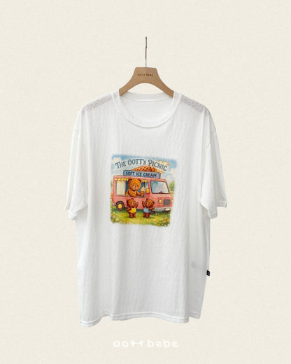 [PRE-ORDER] Oott Picnic T-Shirts (Mom & Dad Couple)