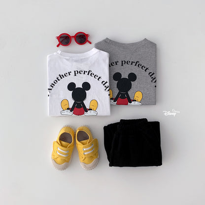 [PRE-ORDER] Behind T-Shirts