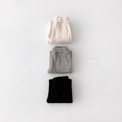 [PRE-ORDER] Mongsil Knit Pants