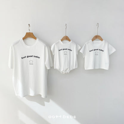 [PRE-ORDER] Good Day T-Shirts (Mom&Dad Couple)