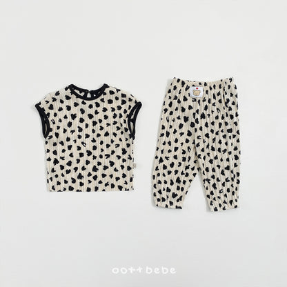 [PRE-ORDER] Petite Leopard Pleats Top Bottom Set