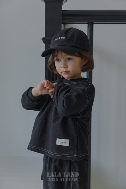 [PRE-ORDER] White&Black Sweatshirts