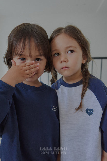 [PRE-ORDER] Heart Raglan T-Shirts