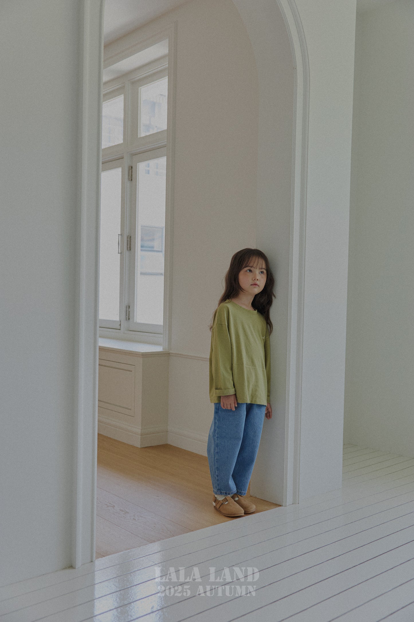 [PRE-ORDER] Basic Logo T-Shirts
