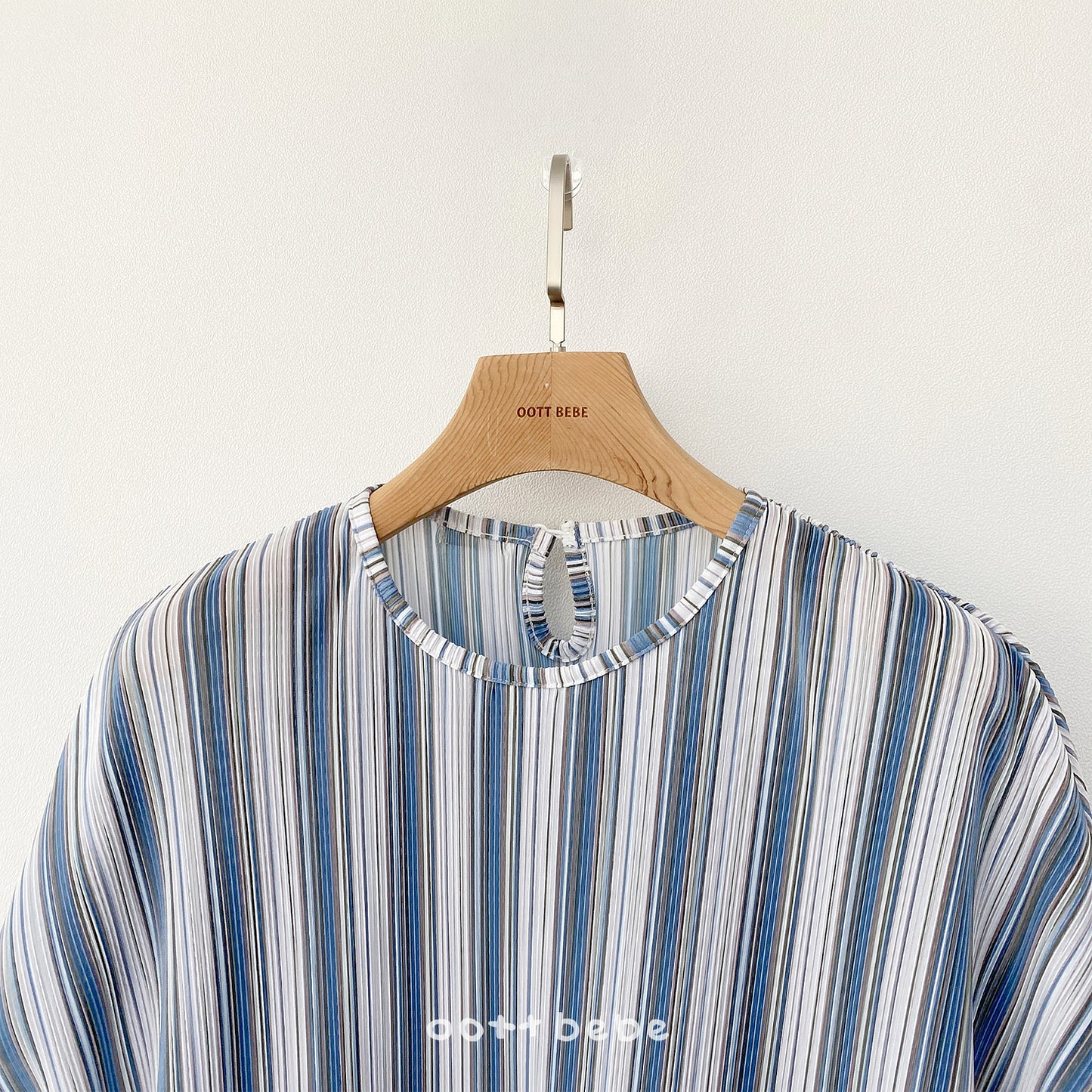 [PRE-ORDER] Twinkle Pleats Dress (Mom Couple)