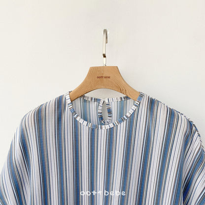 [PRE-ORDER] Twinkle Pleats Dress (Mom Couple)