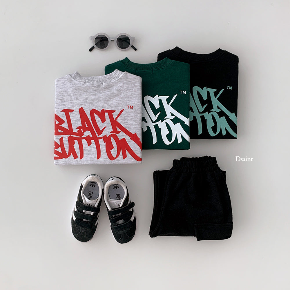 [PRE-ORDER] Black Button Sweatshirts