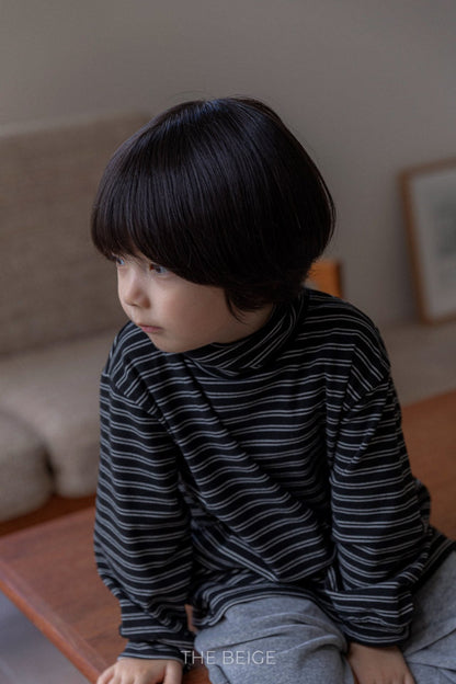 [PRE-ORDER] Stripe Turtleneck T-Shirts