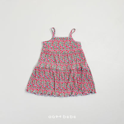 [PRE-ORDER] Daisy Pleats Dress