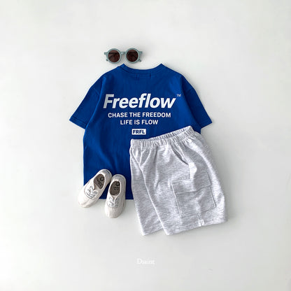 [PRE-ORDER] Free Flow T-Shirts