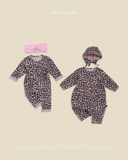 [PRE-ORDER] Little Leopard Body Suit + Bonnet Set