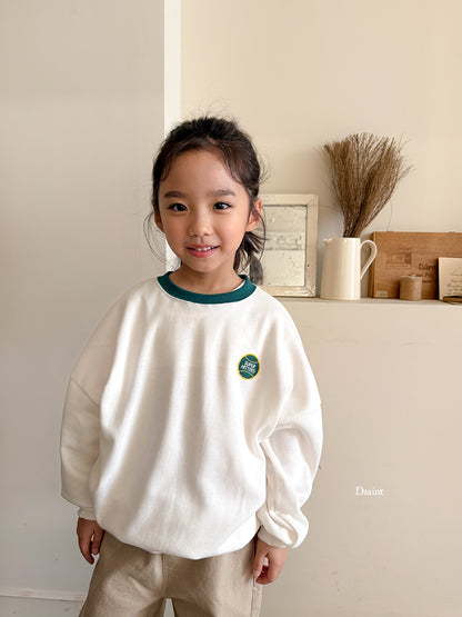 [PRE-ORDER] Super Hit Sweatshirts