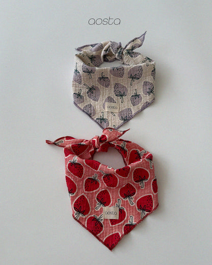 [PRE-ORDER] Strawberry Scarf