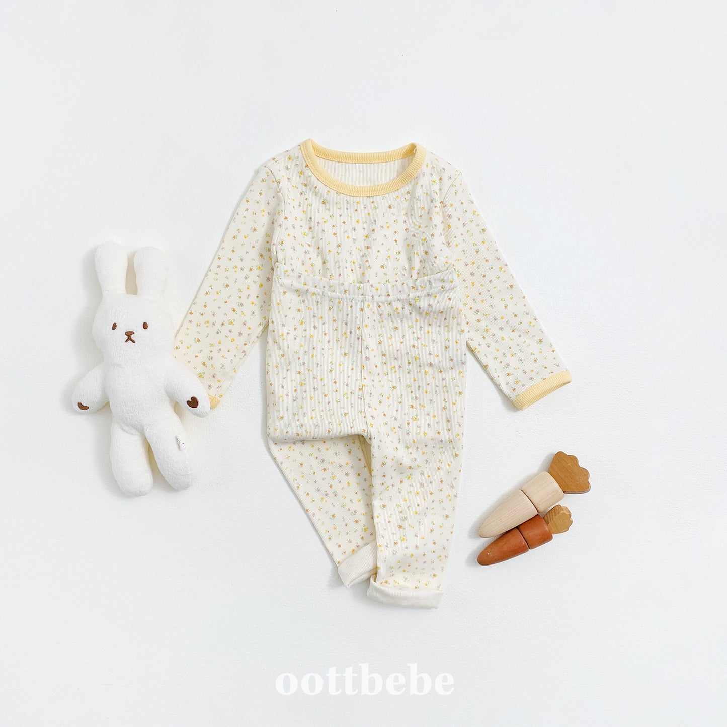 [PRE-ORDER] Flower Berry Home Wear Set