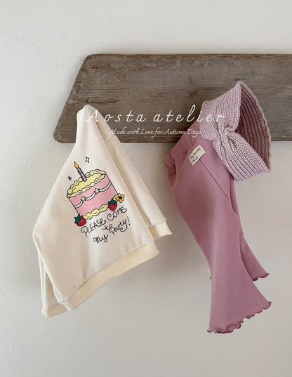 [PRE-ORDER] Cake Sweatshirts