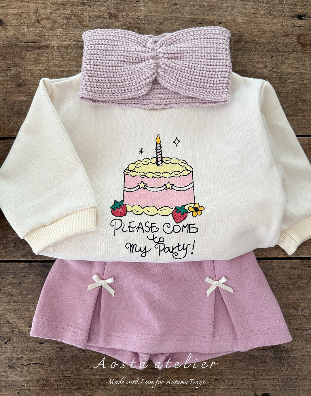[PRE-ORDER] Cake Sweatshirts