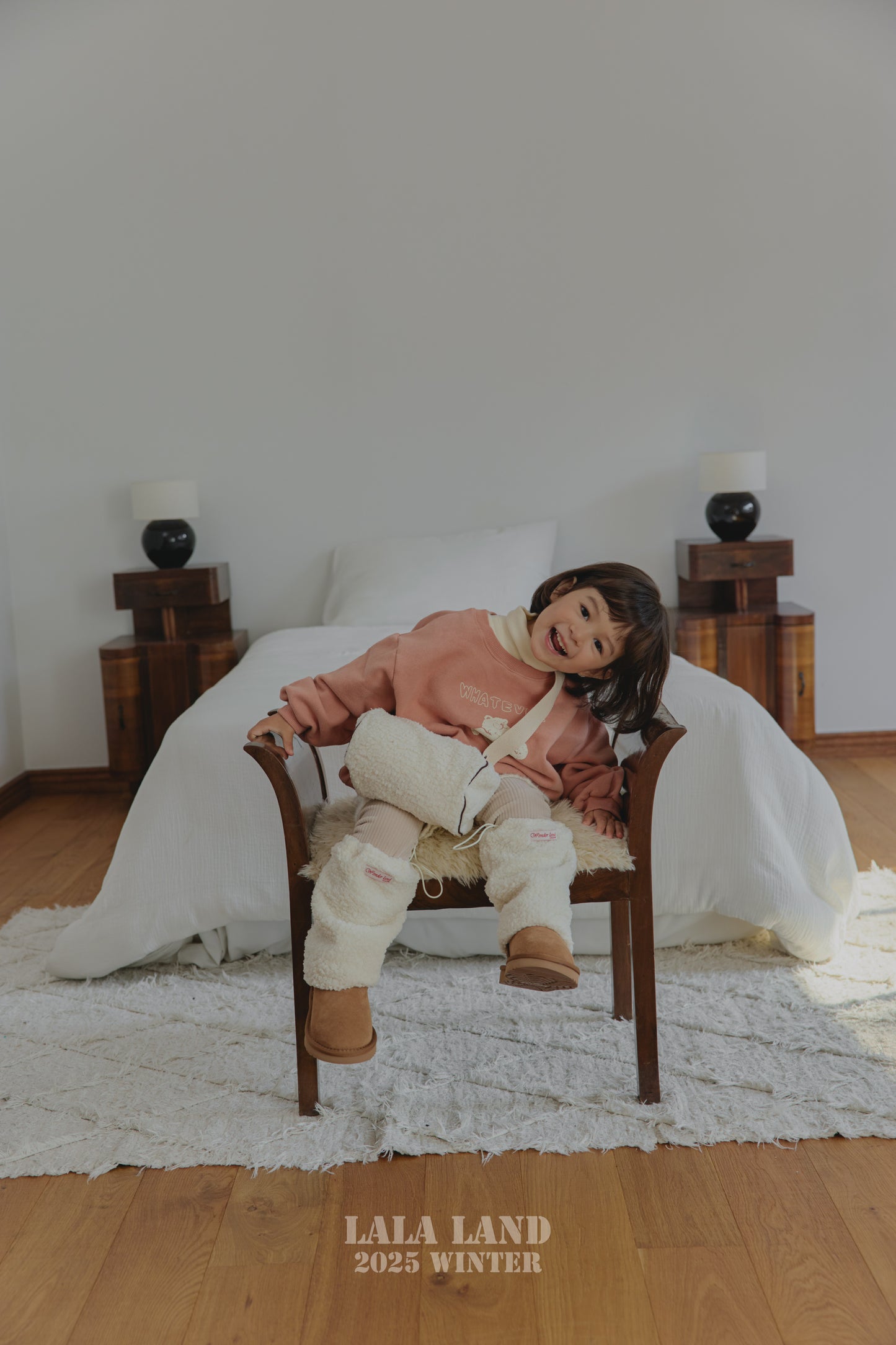 [PRE-ORDER] Snow Bear Sweatshirts