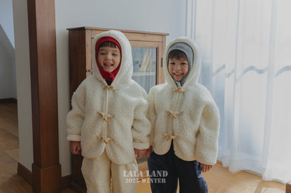 [PRE-ORDER] Bear Hoodie Coat