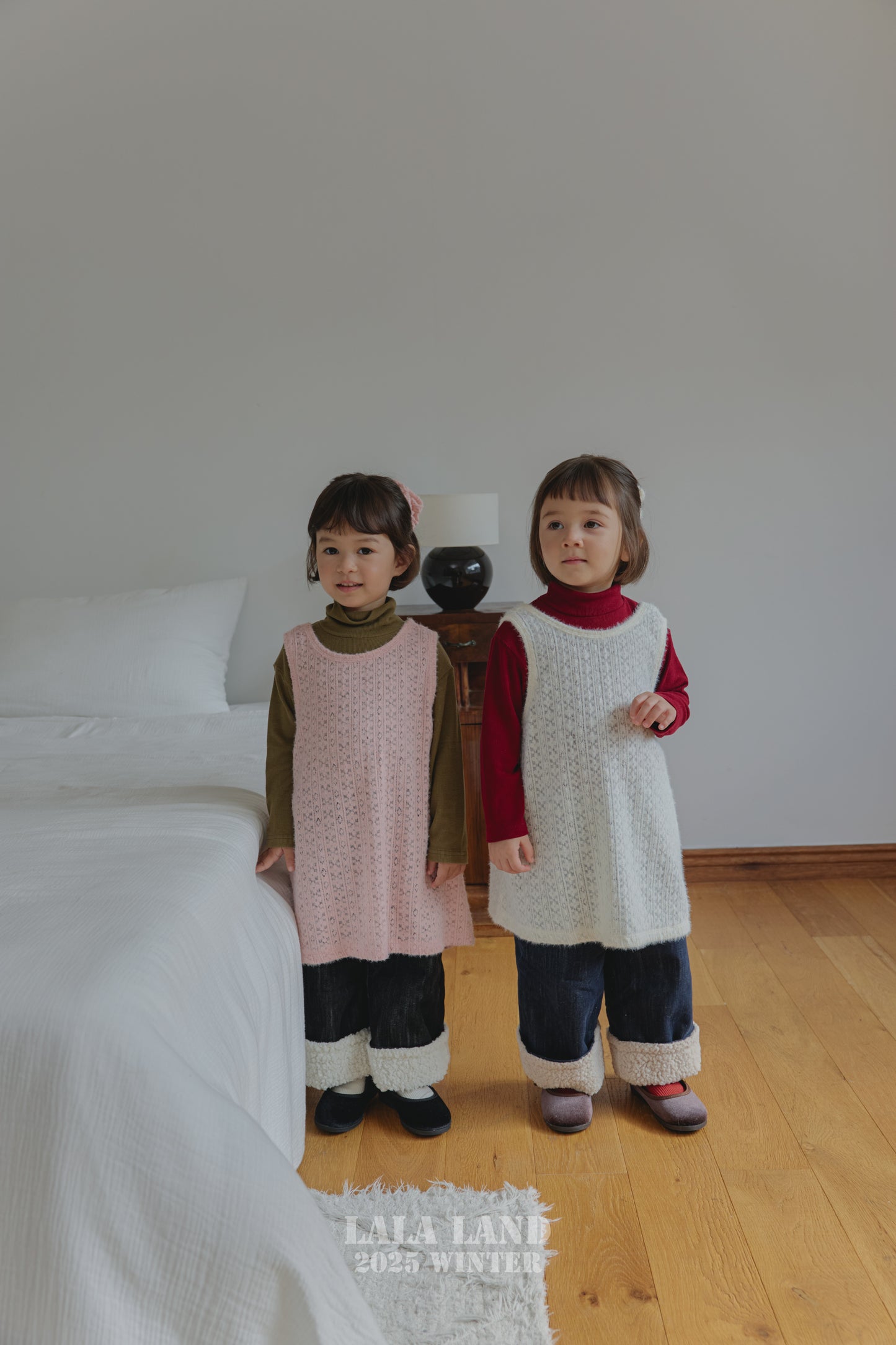 [PRE-ORDER] Inner Turtleneck T-Shirts