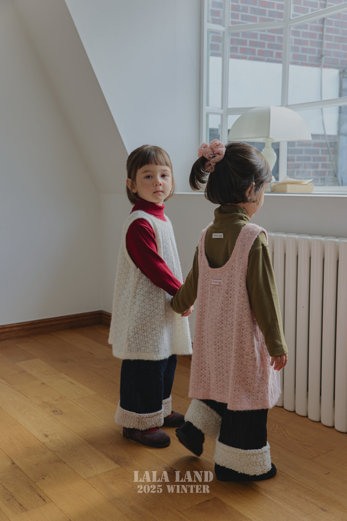 [PRE-ORDER] Inner Turtleneck T-Shirts