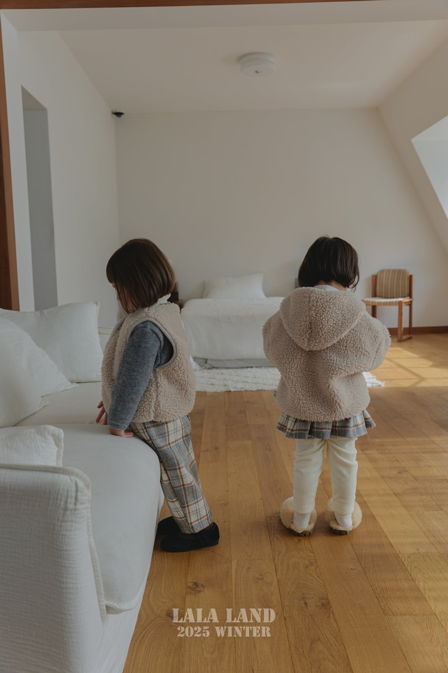 [PRE-ORDER] Bear Hoodie Coat