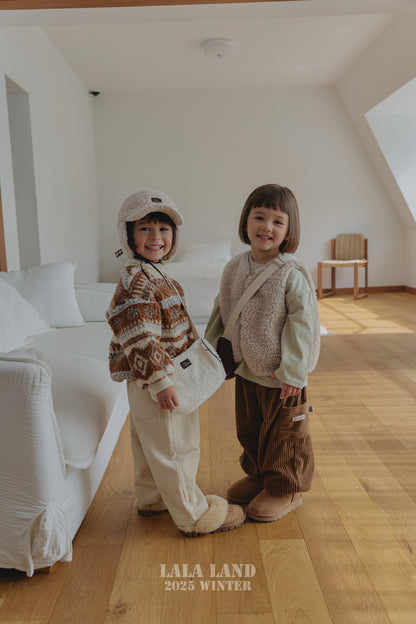 [PRE-ORDER] Sherpa Pattern Sweatshirts