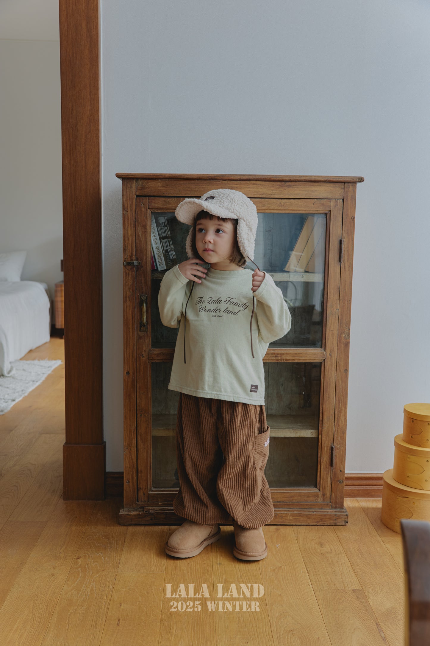 [PRE-ORDER] Lala Family T-Shirts (Mom Couple)