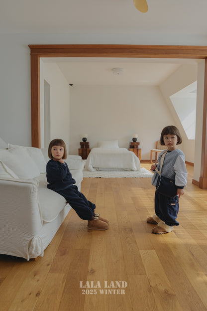 [PRE-ORDER] Sherpa Jogger Pants