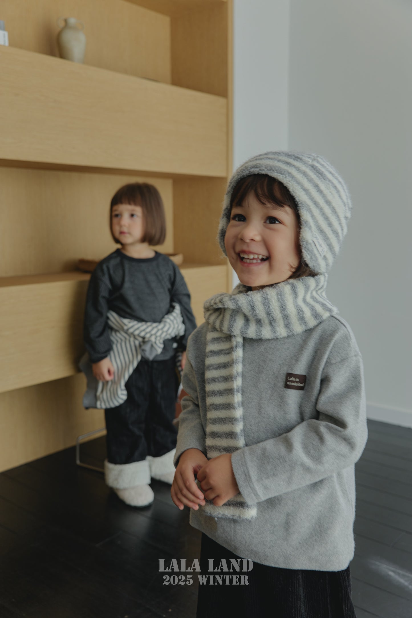 [PRE-ORDER] Willy Stripe Hoodie Jacket