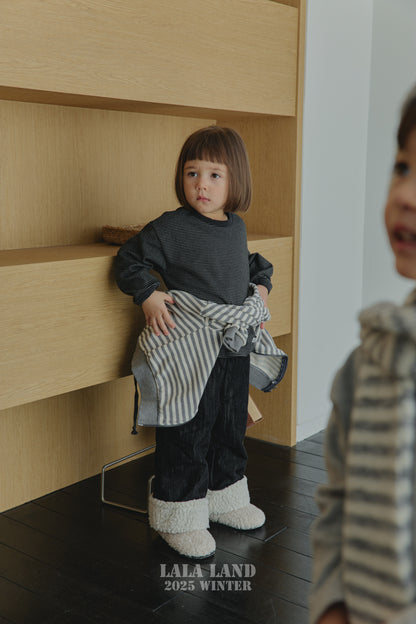 [PRE-ORDER] Stripe Tone Tone T-Shirts