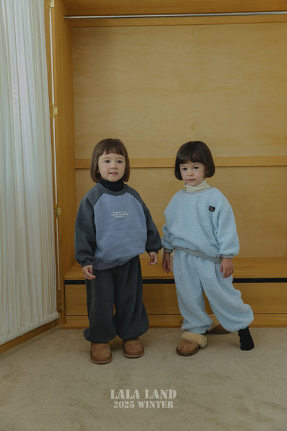 [PRE-ORDER] Sherpa Sweatshirts