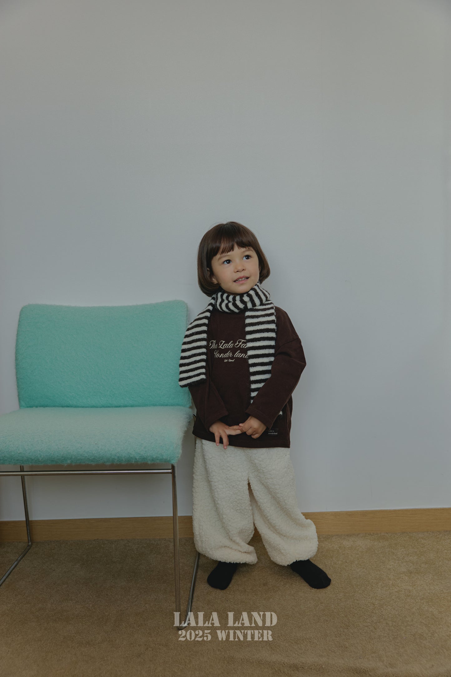 [PRE-ORDER] Lala Family T-Shirts (Mom Couple)