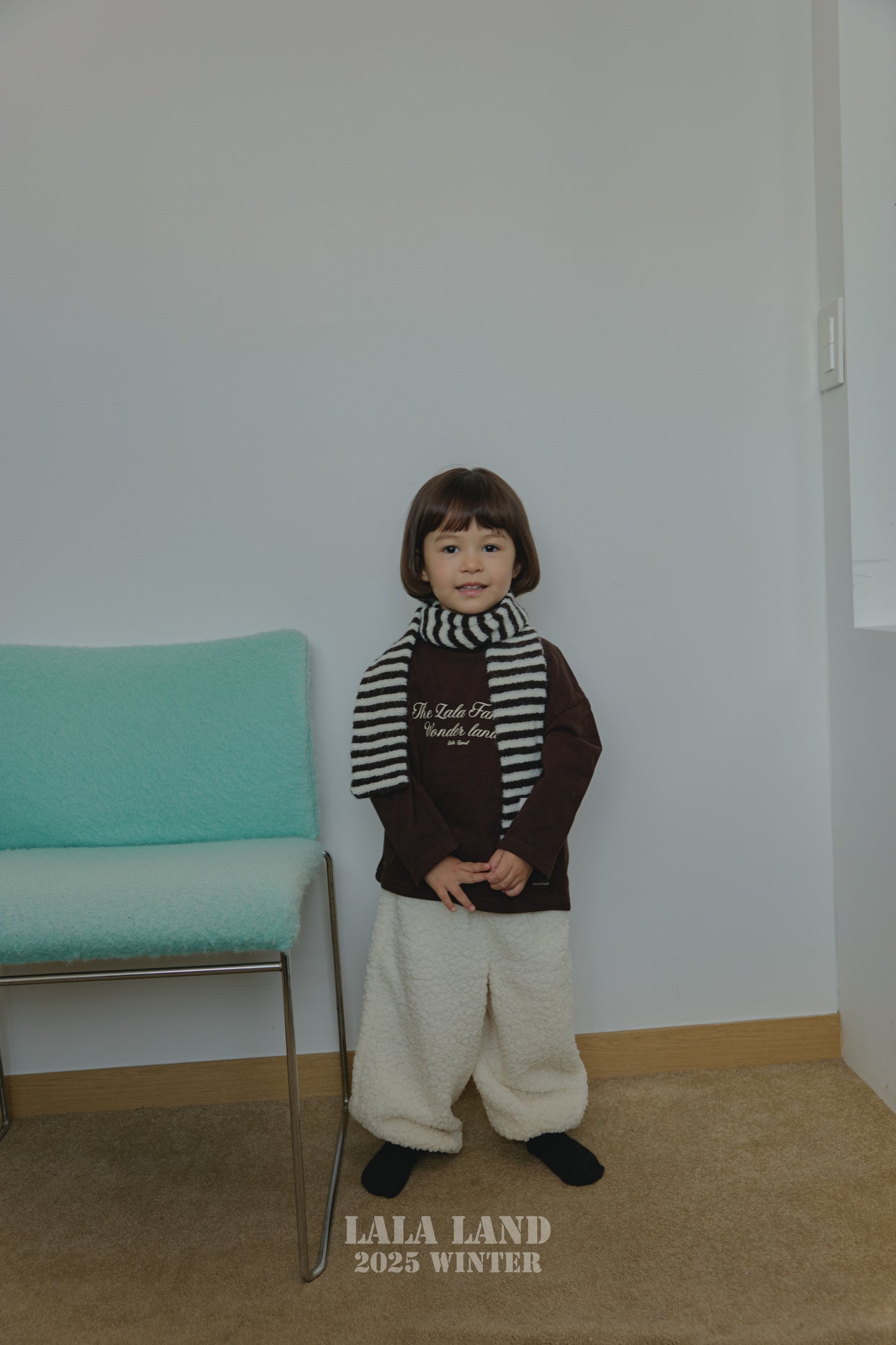 [PRE-ORDER] Lala Family T-Shirts (Mom Couple)