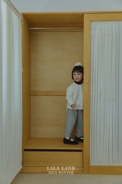 [PRE-ORDER] Pom Pom Ribbed Cardigan