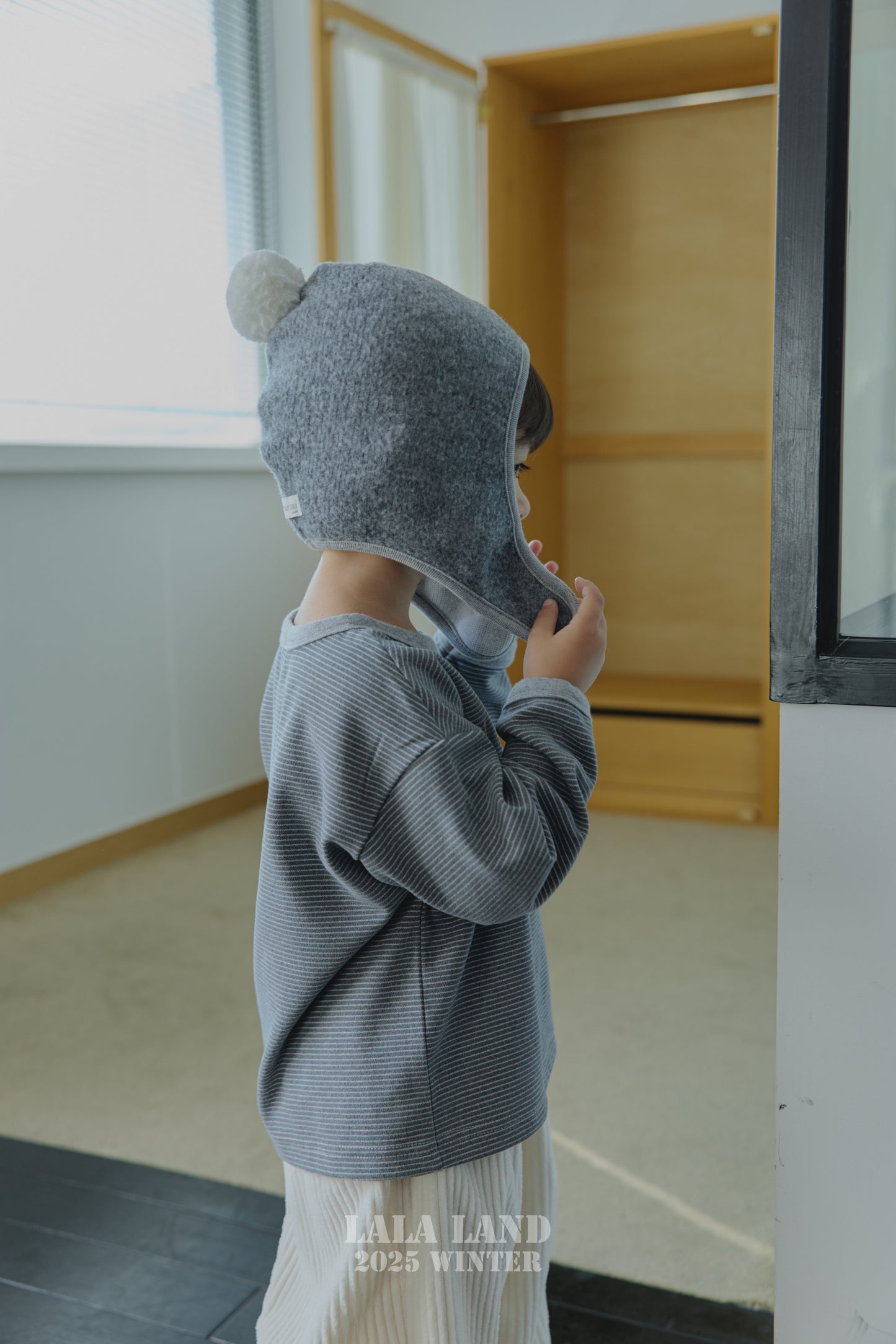 [PRE-ORDER] Stripe Tone Tone T-Shirts