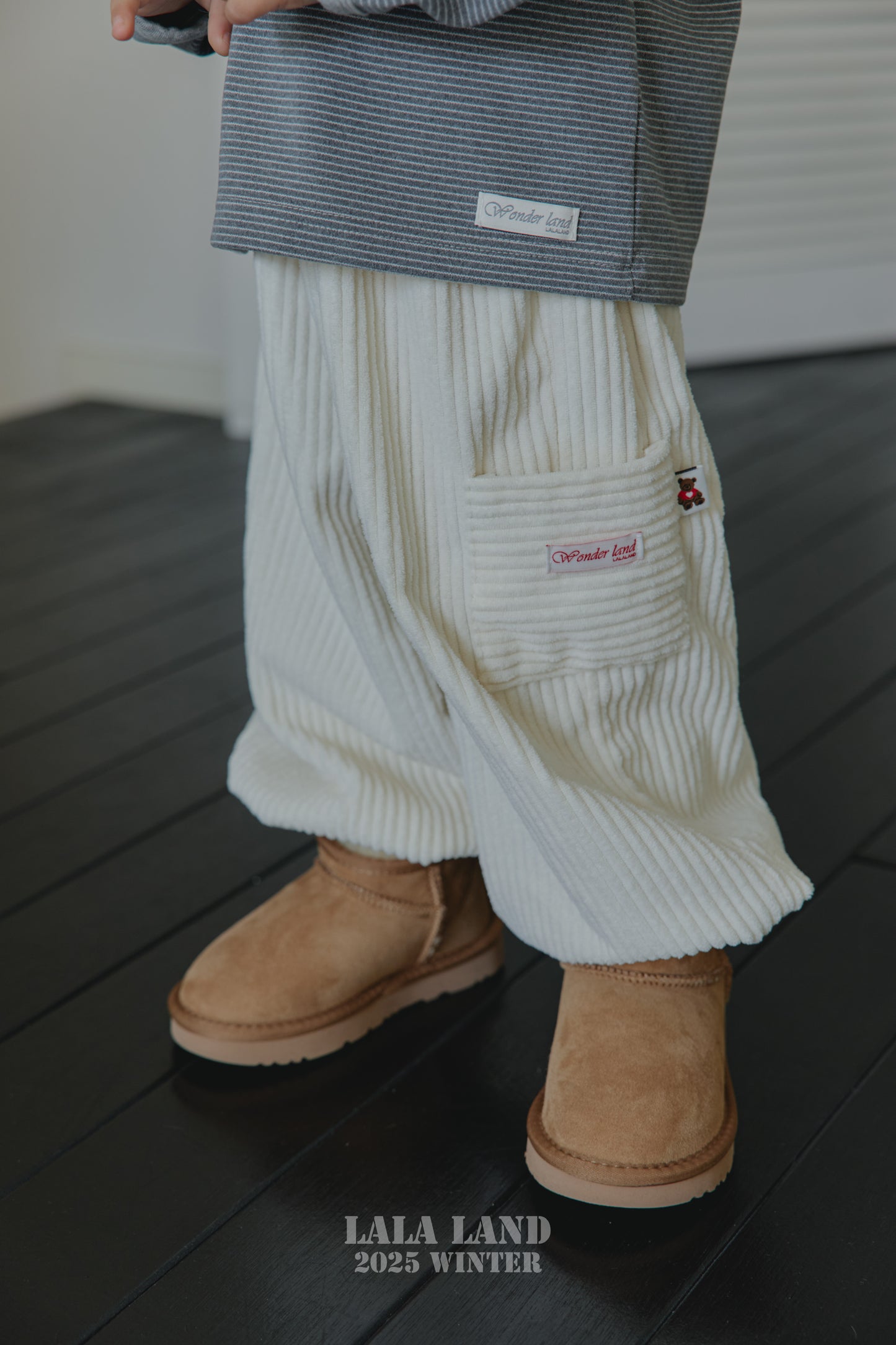 [PRE-ORDER] Corduroy Cargo Jogger Pants