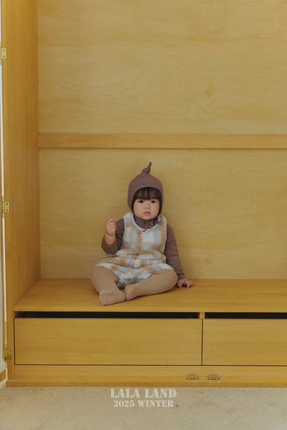 [PRE-ORDER] Peach Baby Turtleneck T-Shirts