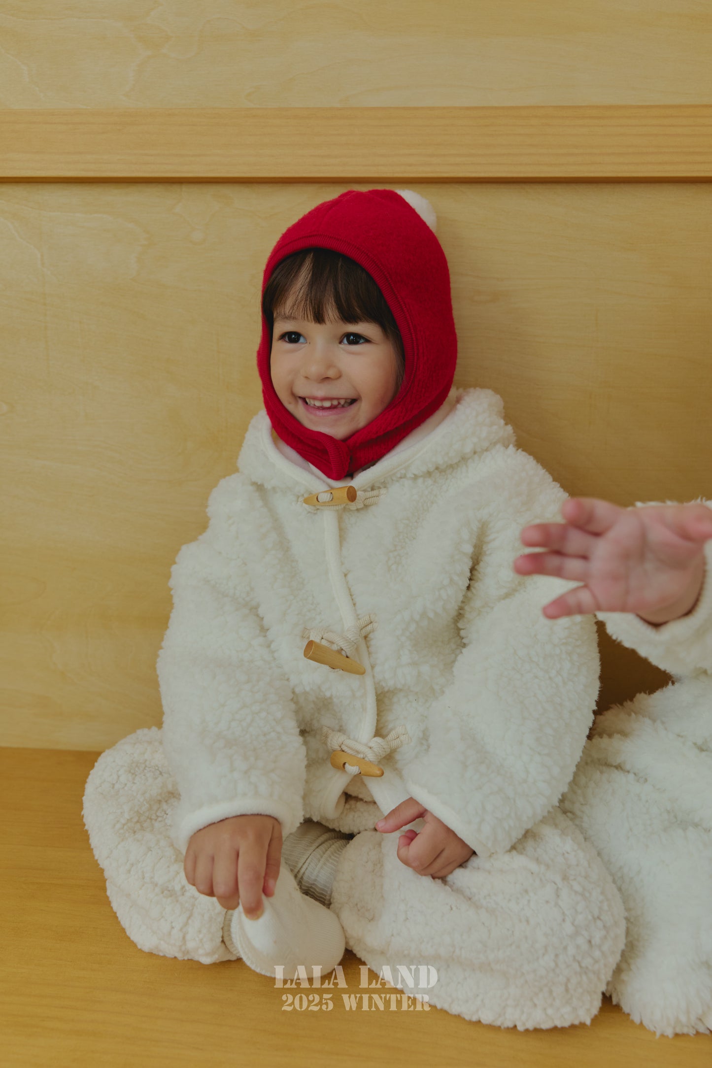 [PRE-ORDER] Bear Hoodie Coat