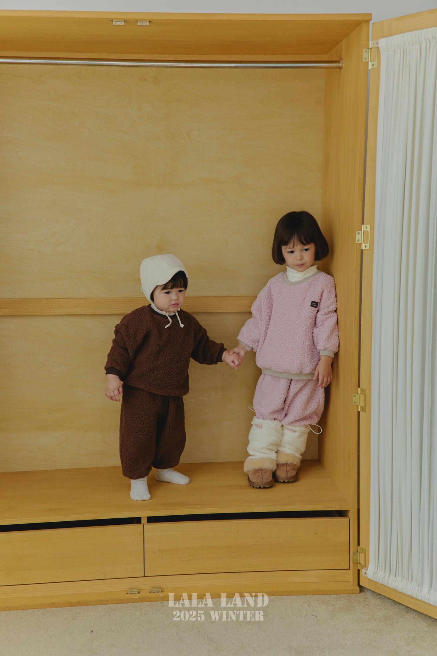 [PRE-ORDER] Sherpa Sausage Pants