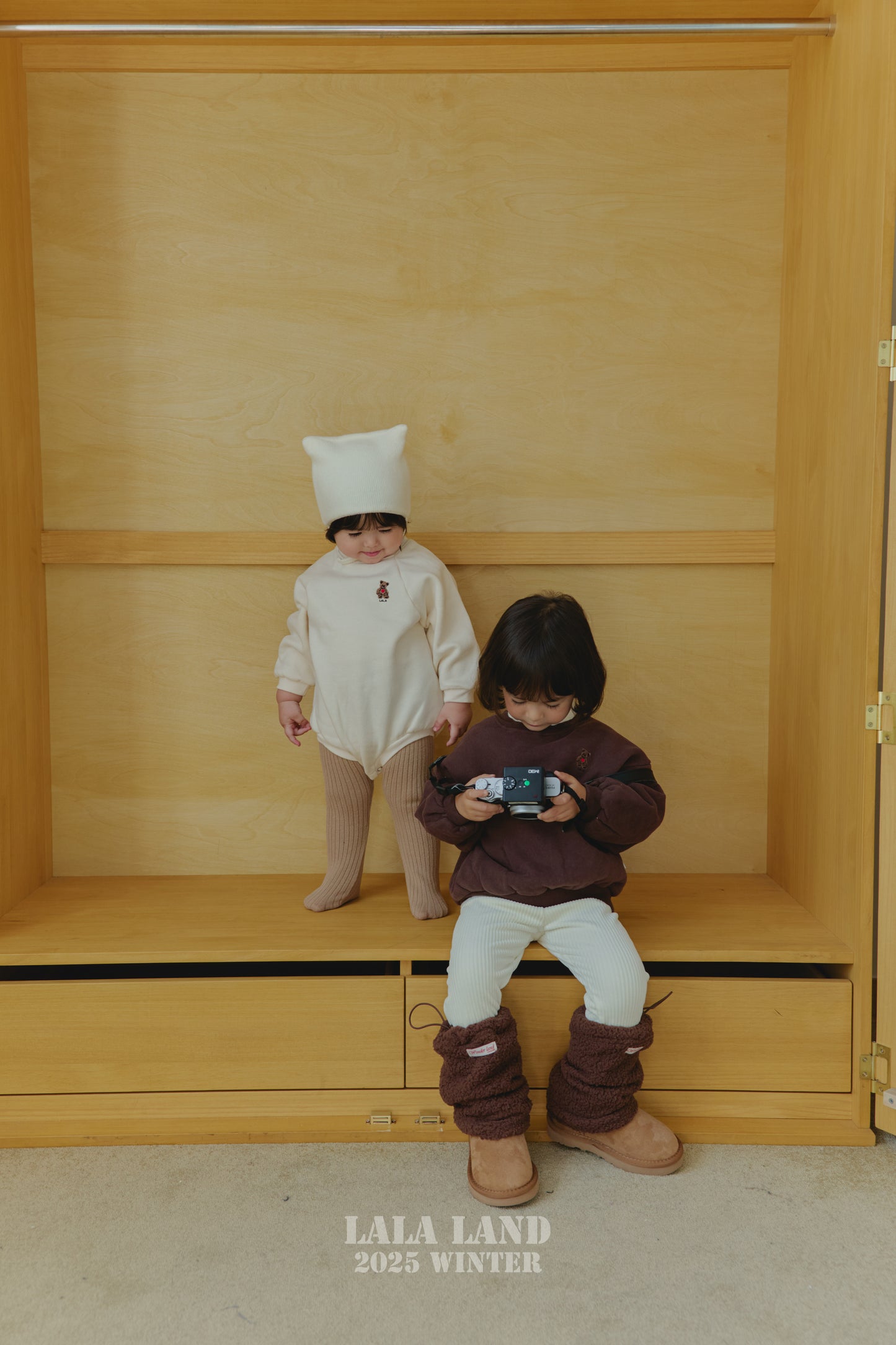 [PRE-ORDER] Bear Raglan Body Suit