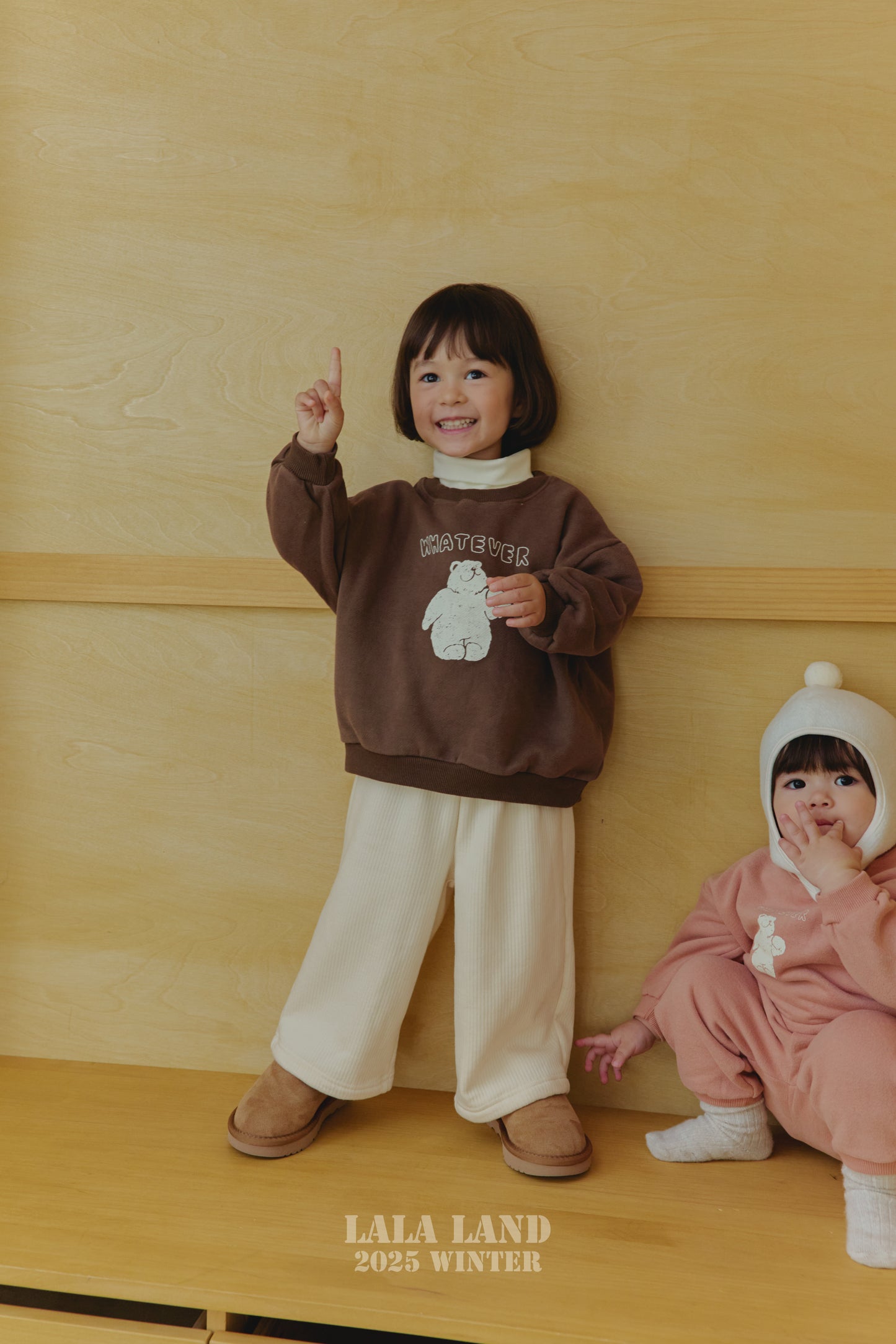 [PRE-ORDER] Snow Bear Sweatshirts