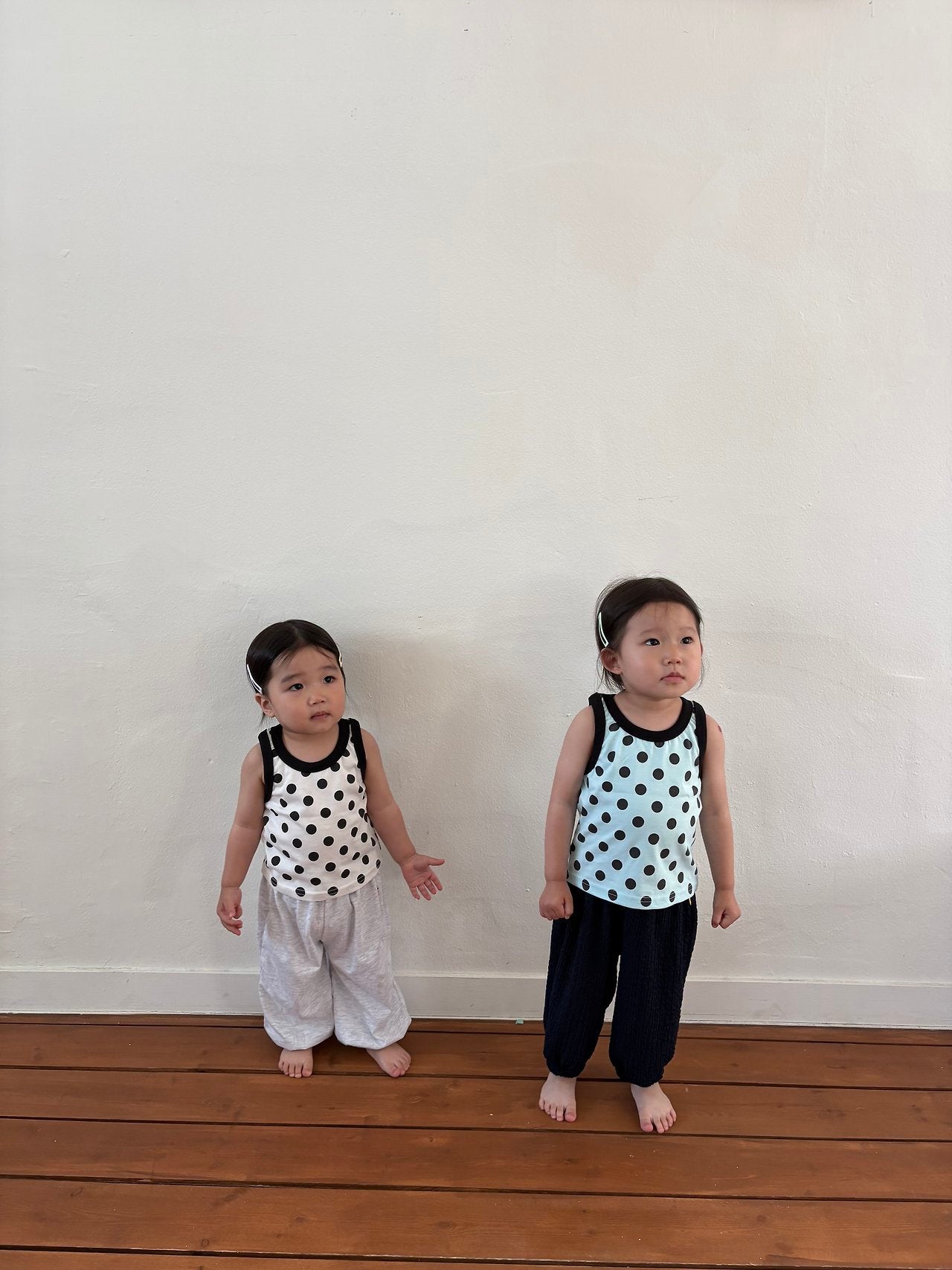 [PRE-ORDER] Bong Bong Dot Sleeveless T-Shirts